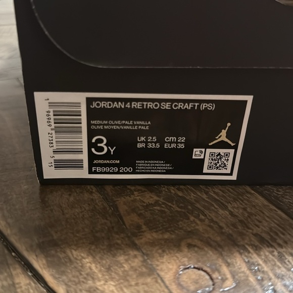 Jordan 4 Retro SE Craft size 3 YOUTH , EUC! - Picture 6 of 8